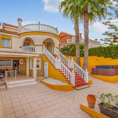 Beautiful Home In Gran Alacant With Kitchen 圣波拉 外观 照片