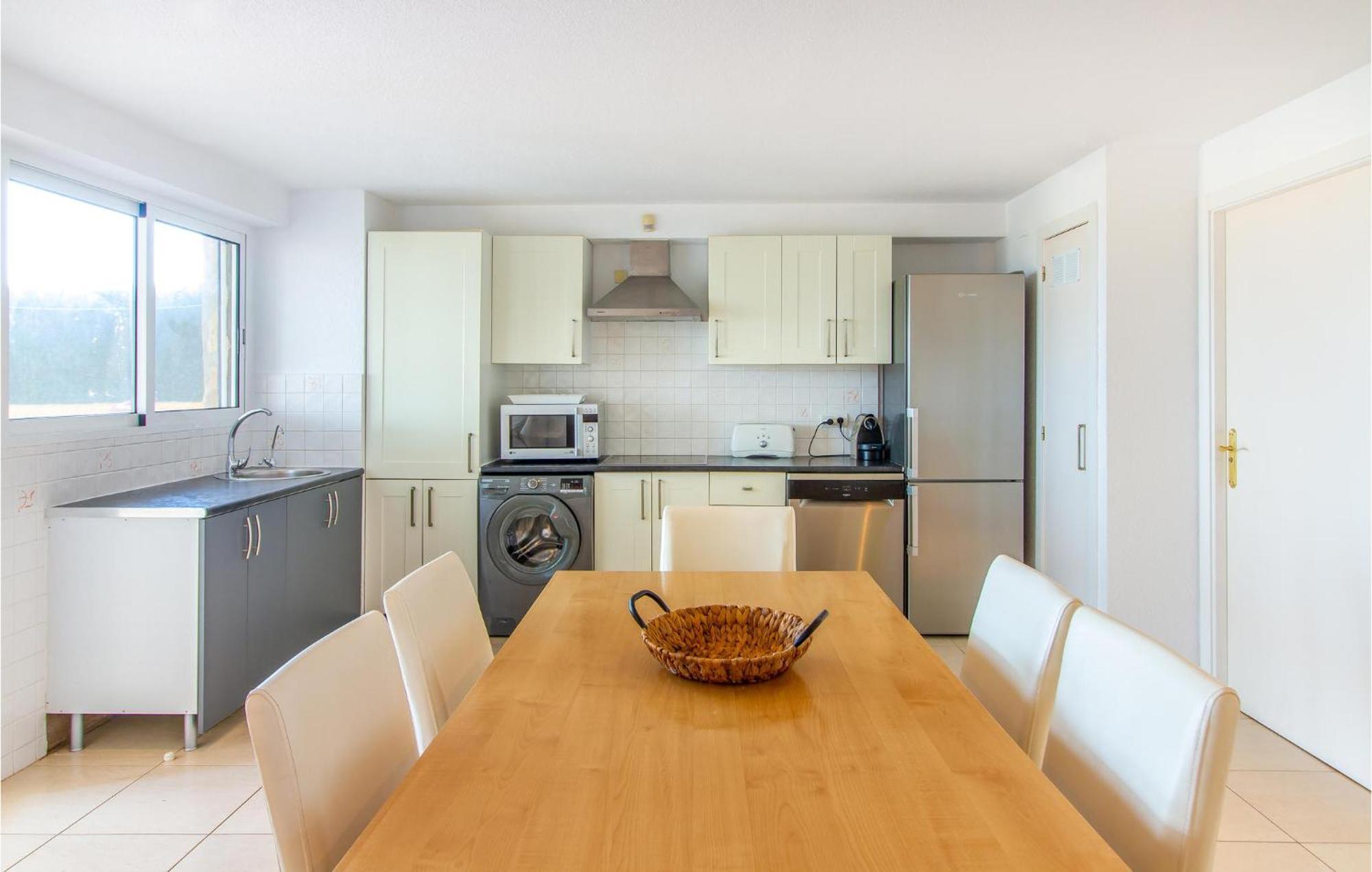 Beautiful Home In Gran Alacant With Kitchen 圣波拉 外观 照片