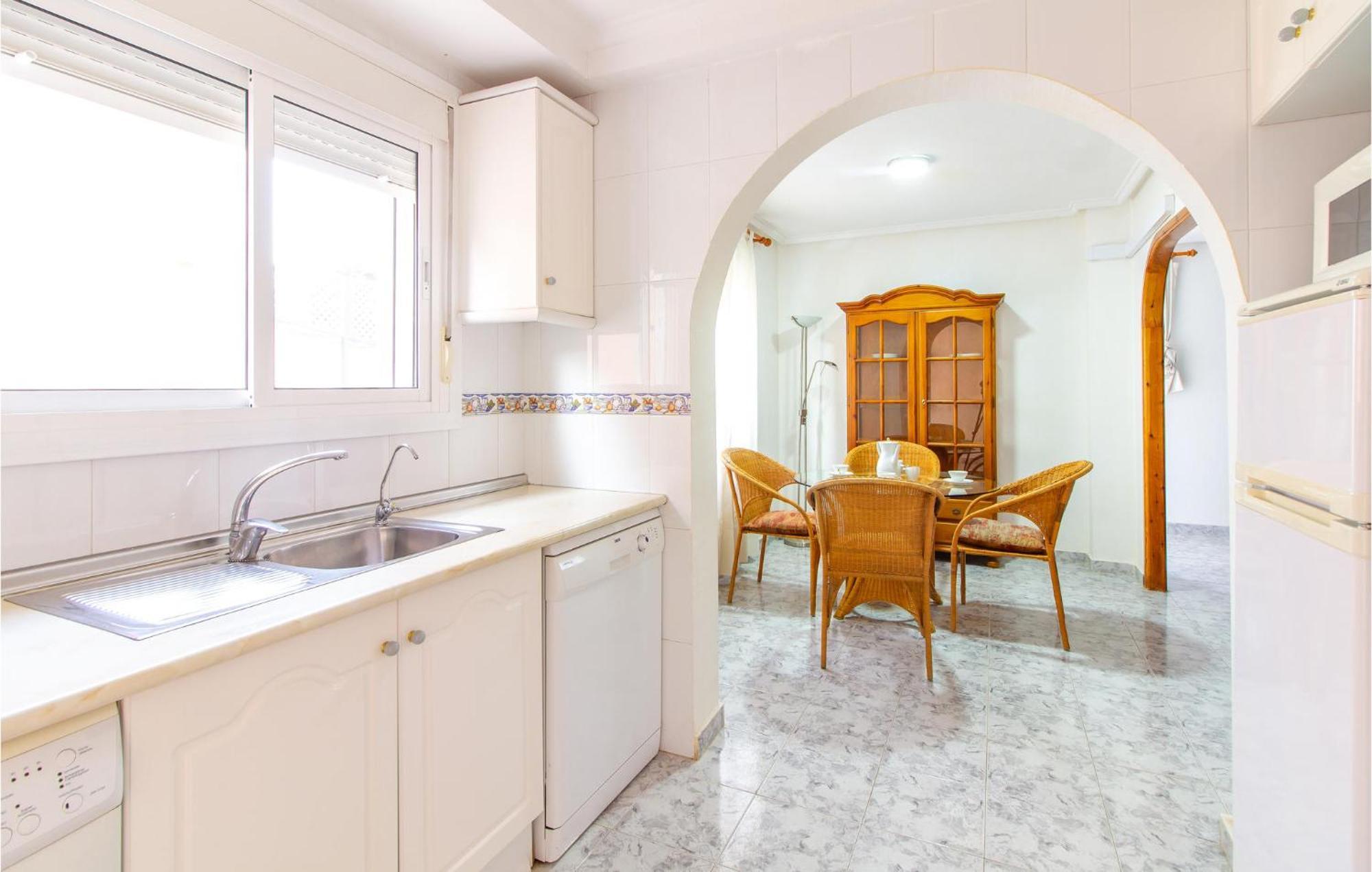 Beautiful Home In Gran Alacant With Kitchen 圣波拉 外观 照片